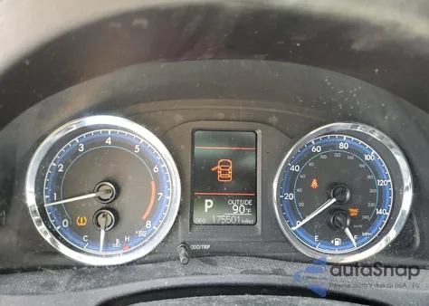 2018 Toyota Corolla L z USA, uszkodzony, nr VIN 2T1BURHE4JC014931